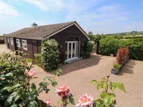 Brighstone House | The Coach House