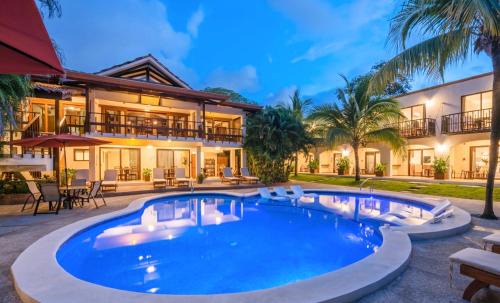 Tamarindo Hotel | The Coast Beachfront Hotel