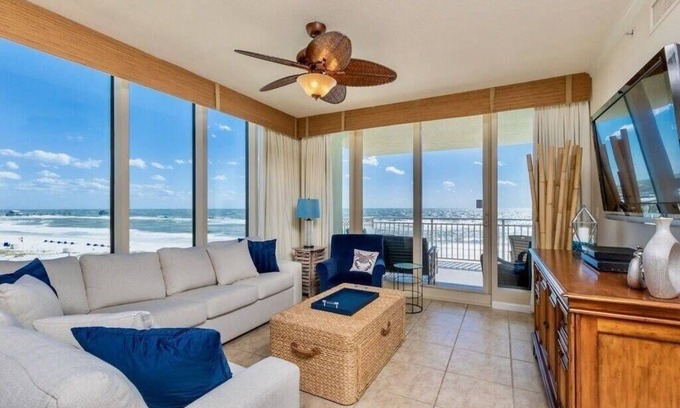 Gulf Shores Condo | The Colonnades 401 | Gulf Shores, AL