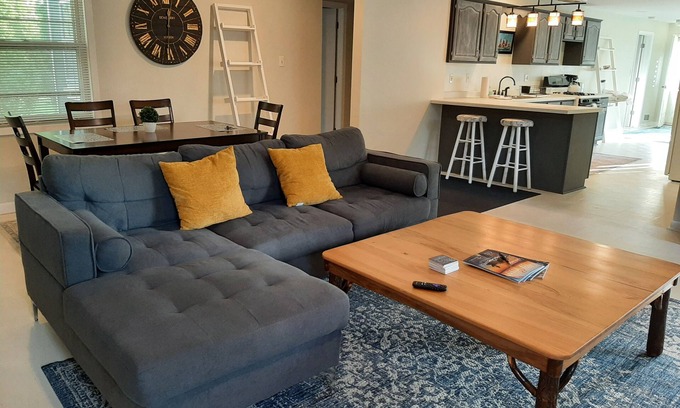 Como House | The Como Cottage