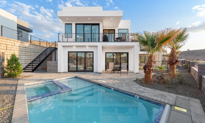 Hurricane House | THE COSMOS - SUN at Copper Rock! Private Pool/Spa