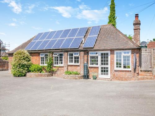 Boreham Street House | The Cosy Cow Shed