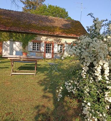 Mornay-sur-Allier House | The cosy retreat