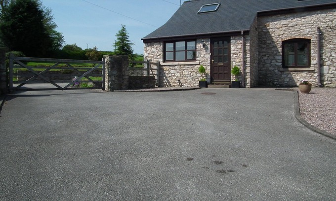 Lloc Cottage | The Cottage at Fachallt