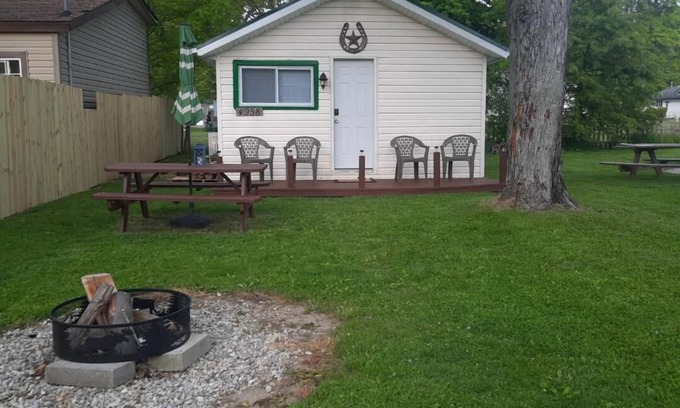 Geneva-on-the-Lake Cottage | The Cottage at GOTL