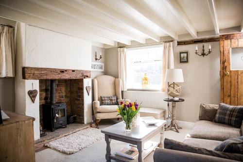 Mangotsfield House | The Cottage, Gretton (Cotswolds)