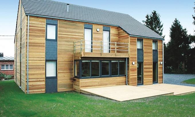 Noiseux House | The cottage is located between other houses in a dead end street in the village of Enneille.