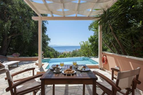 Katavolos Villa | The cottage, Kaminaki Beach