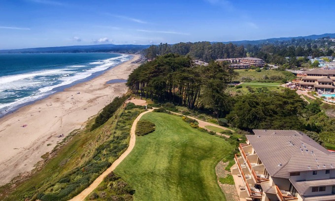 Rio del Mar Apartment | The Couple's Getaway-Seascape Resort Studio