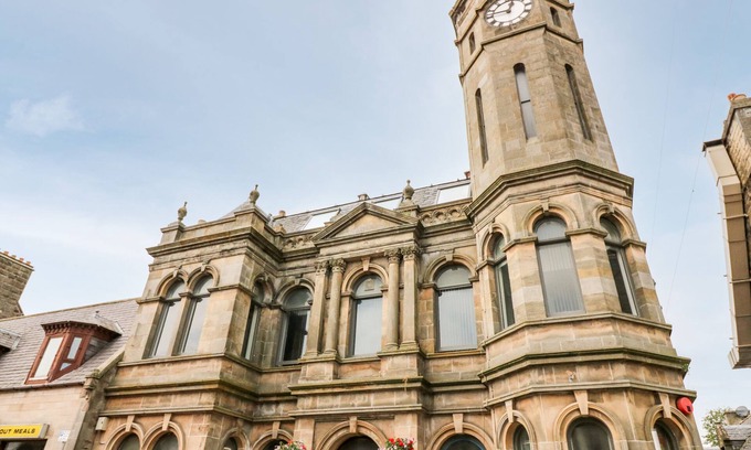 Keith Cottage | THE COURT ROOM AT THE INSTITUTE EXECUTIVE APARTMENTS in Keith