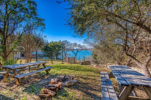 Canyon Lake House | The Cove Directly on Canyon Lake! WATERFRONT