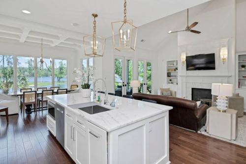 Chapin House | The Covehouse Pet Friendly