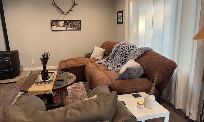 Casper House | The Cowboy Corral