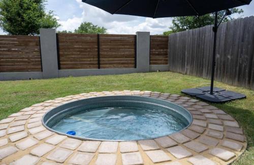 McNeil House | The Cowboy Pool Club