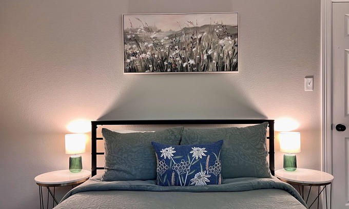 Longview House | The Cozy Corner! Brand New Townhome in a nice, relaxing location!