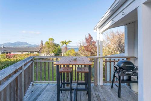 Taupo House | The Cozy Corner - Taupo Holiday Home
