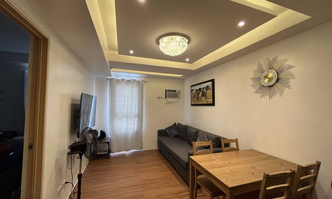 Pasig Condo | The Cozy Place Condo with Mini Bar