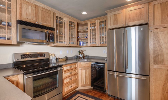 Big Sky Apartment | The Crescent Moon a Montana Vacation next to Big Sky Resort