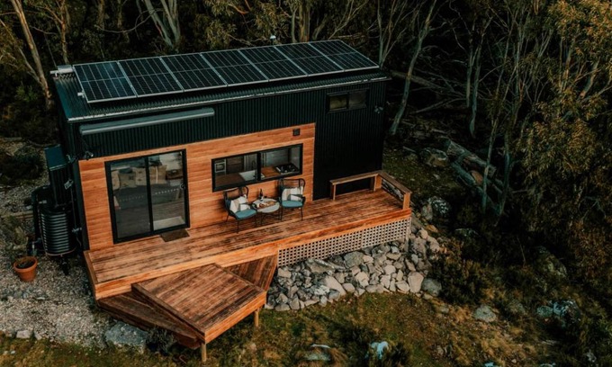 Crackenback Apartment | The Crest - A Tiny House with a Big View