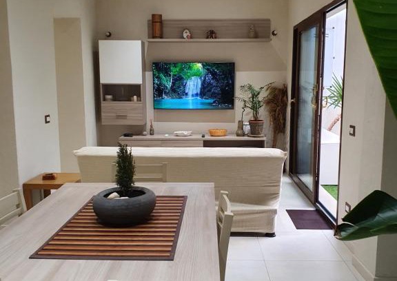 Sinnai House | The Cube Best Vacation Ever