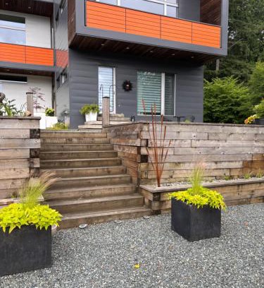 Cowichan Bay Apartment | The Cube Cow Bay Suite