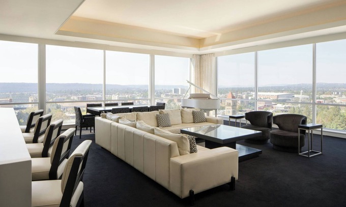 Riverside Hotel | The Davenport Grand, Autograph Collection