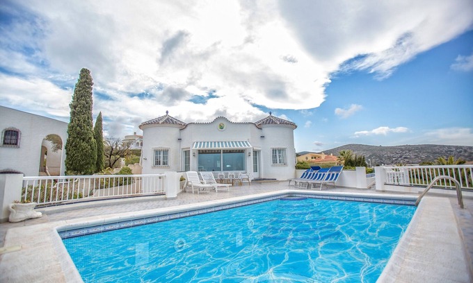 Peniscola Villa | The Deck - Luxury Peniscola holiday villa, private pool, wifi,air conditioning
