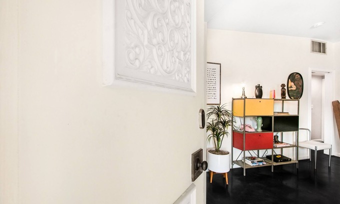 Palm Springs House | The Desert Rose, a Mid Century pink home
