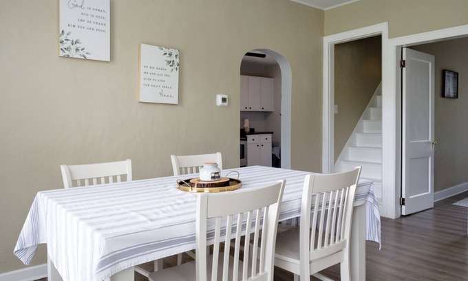 Mansfield House | The Diamond House