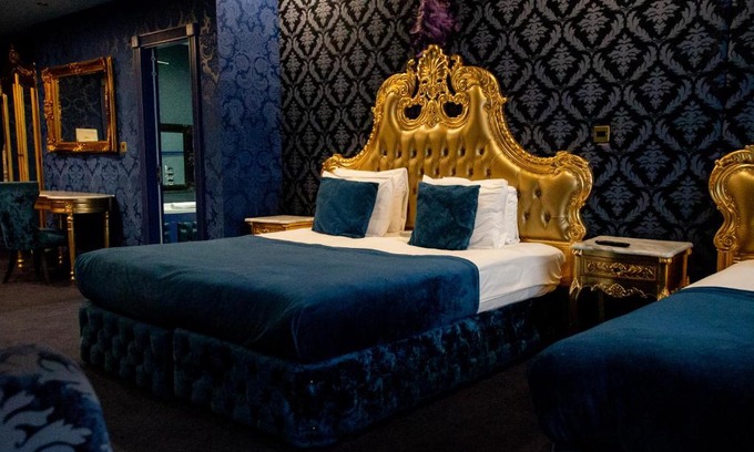 St George's Quarter Hotel | The Dixie Dean Hotel