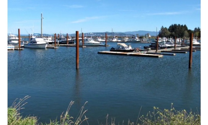 Hammond Bed & Breakfast | The Dock 420 Hammond 2 Bedrooms 2 Baths