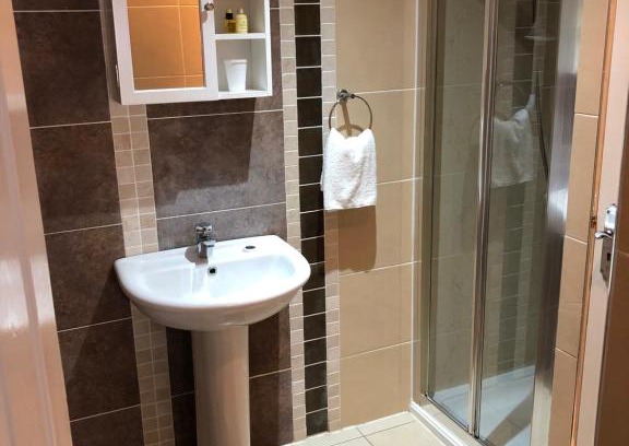 Kilmarnock Hotel | The Douglas Hotel