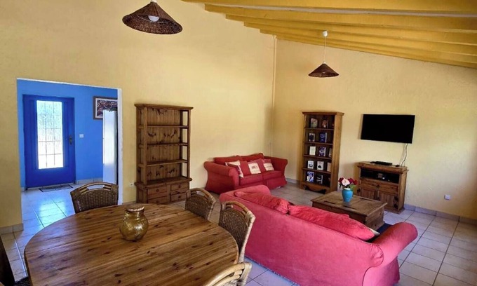 Loriol-sur-Drome House | The dovecote balcony