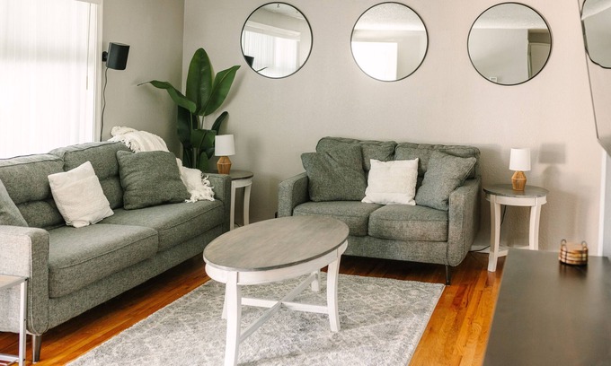 Tri-Cities House | The Elegant Escape Home in Kennewick
