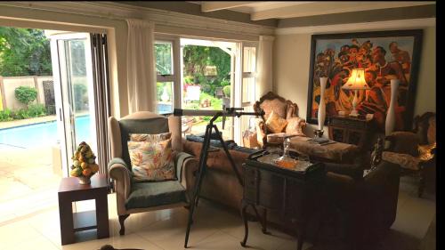 Waterkloof Glen House | The Elephant Room at Frederick's Place