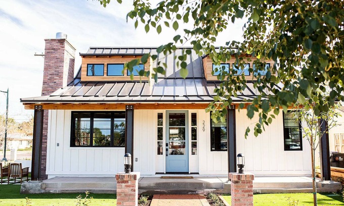 Gilbert House | The Elm House: DOWNTOWN GILBERT