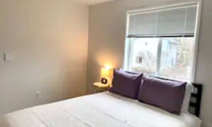 Picnic Point-North Lynnwood House | The ERP: Sleep 12