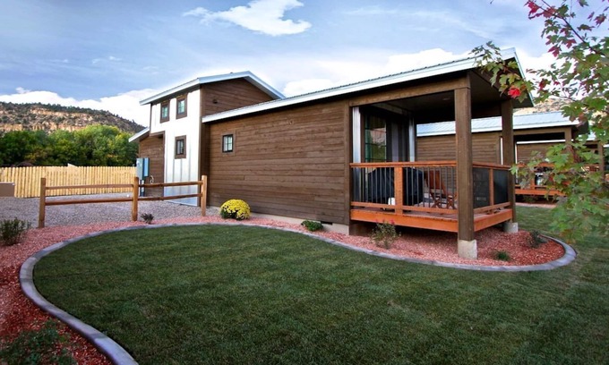 Orderville Apartment | The Escape Tiny Home #2