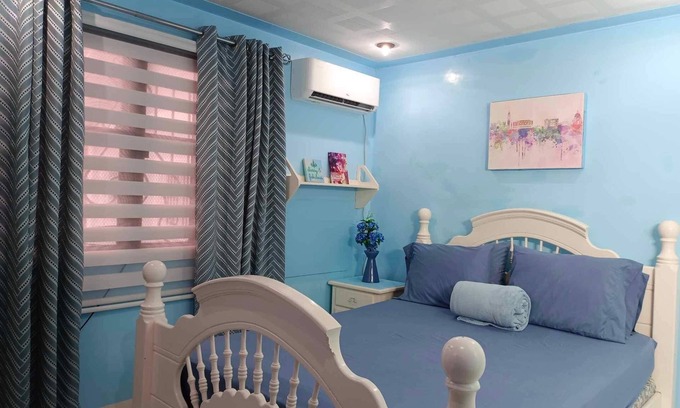 Malolos City House | THE FABULUZ DELUXE ONE BEDROOM SUITE