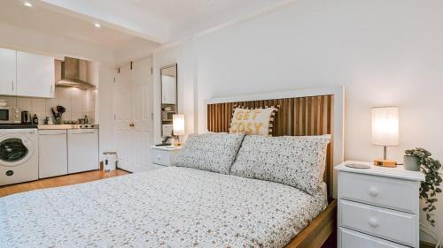 Crouch End Apartment | The Fairfield Studio