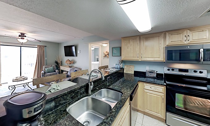 Orange Beach Condo | The Family Beach House - Sugar Beach: Gulfside, 4 Shared Pools, Tennis Undo