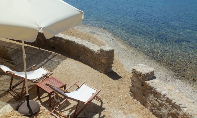 Grikos House | The famous 'Kaliva' cottage facing the sea AMA 367546