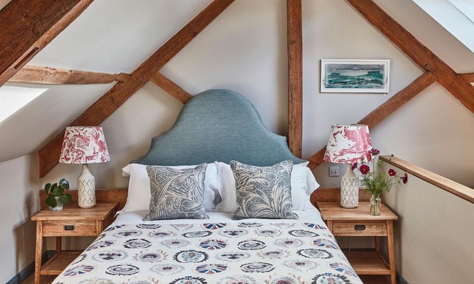 Beckhampton House | The Farm at Avebury
