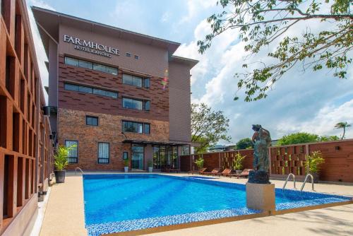 Ranong Hotel | The Farm House Hotel Ranong