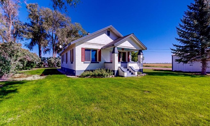 Burley House | The Farmhouse Cottage