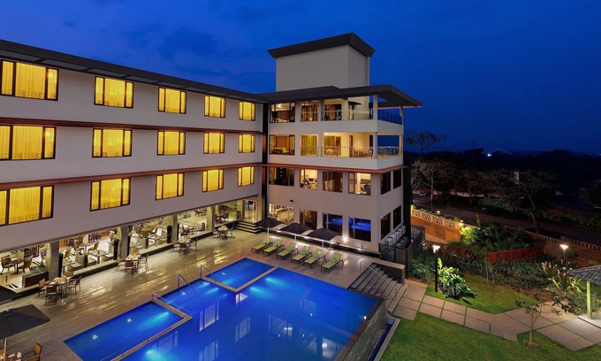Bainguinim Hotel | The Fern Kadamba Hotel and Spa