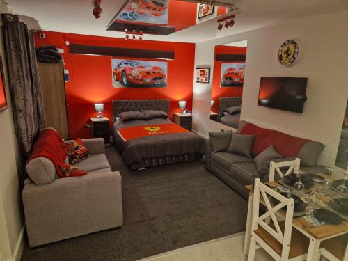 Market Drayton Apartment | The Ferrari Apt at The Joiners Arms