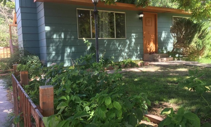 Moab House | The Finca - Moab's Hidden Gem Downtown