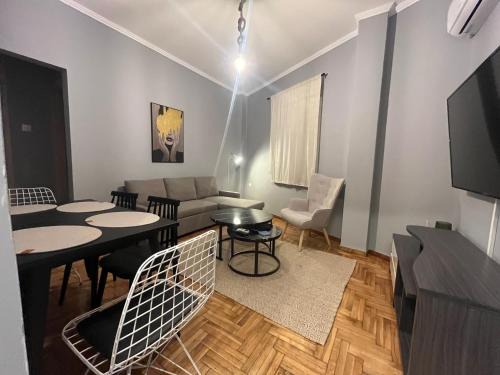 Thessaloniki City Centre Apartment | The Fine Home 3