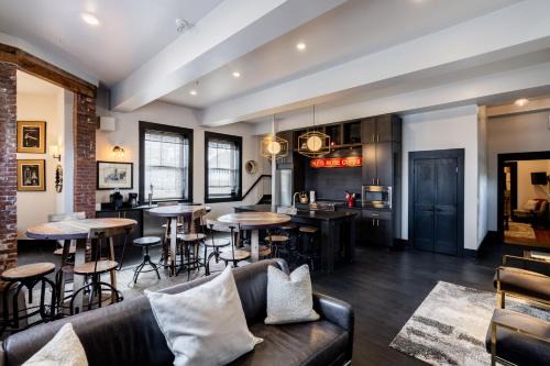 Fifth Ward House | The Firehouse
